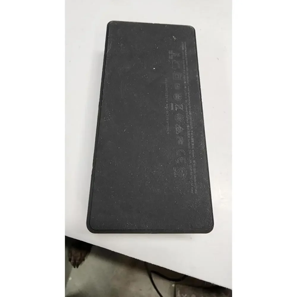 EUC Microsoft 1661 Docking Station for Surface Pro 3 & 4 Model - Black